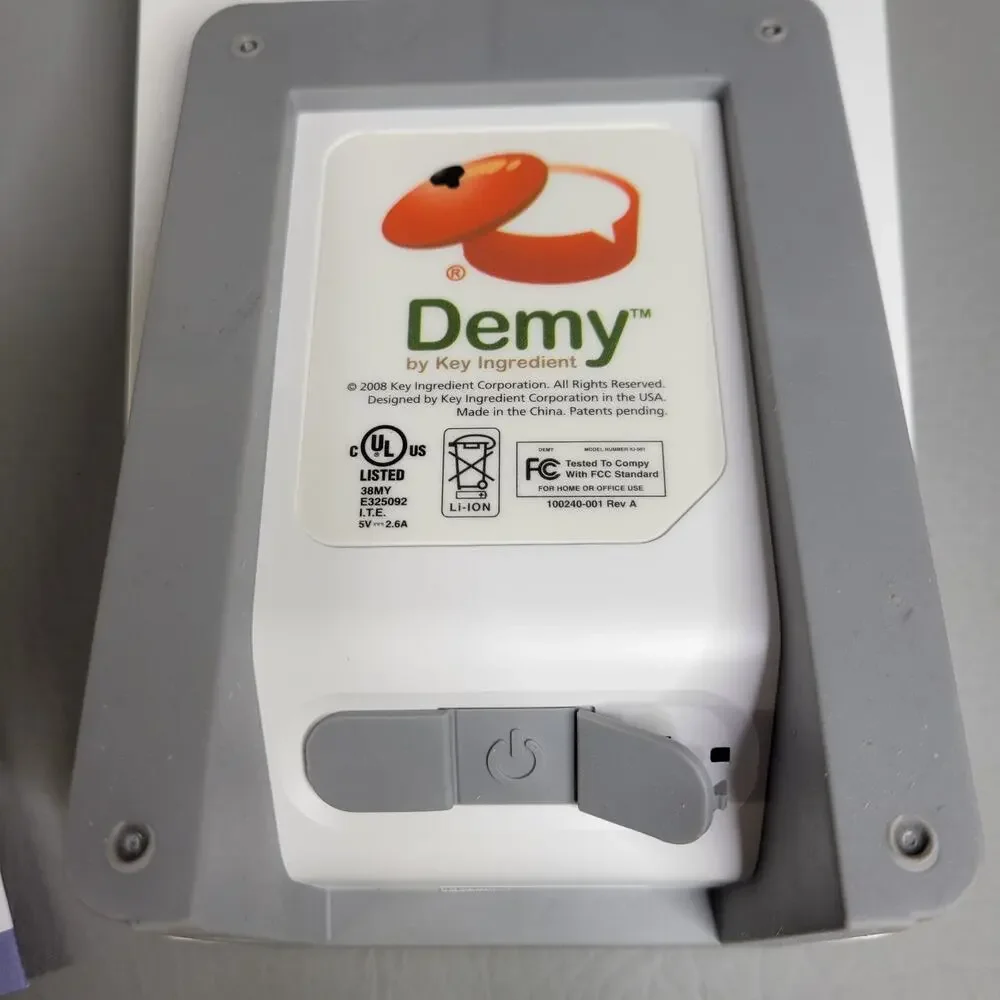Demy: The Kitchen-Safe, Touchscreen Digital Recipe Reader by Key Ingredient